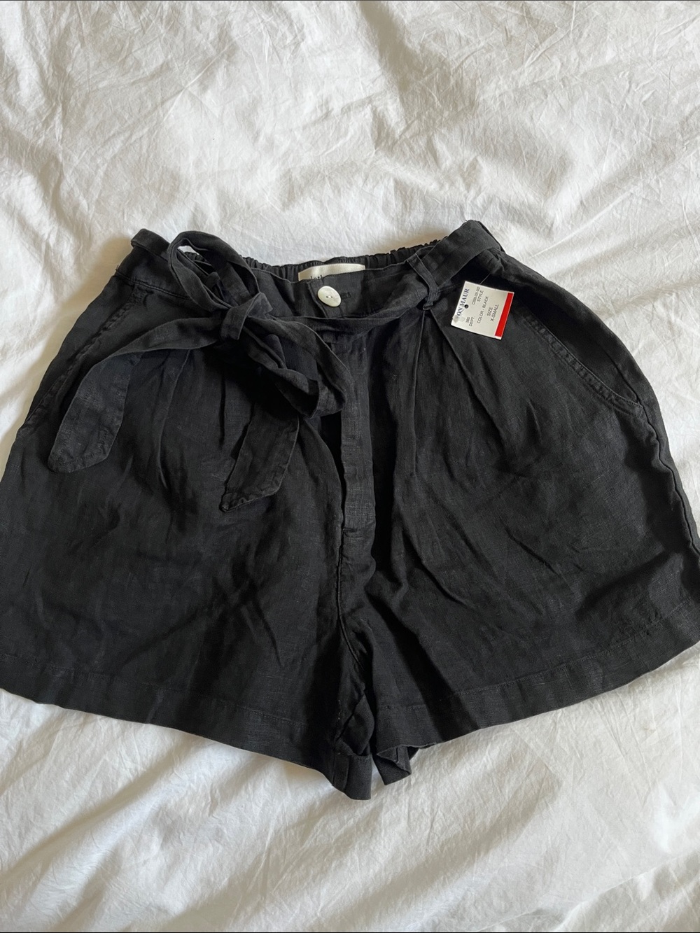 Cloth & Stone black 100% linen belted waist Shorts NWT